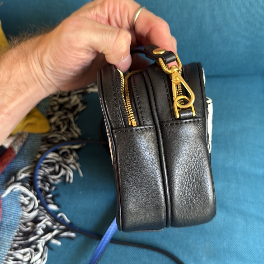MCM Funky Zebra leather crossbody - Picture 8 of 16